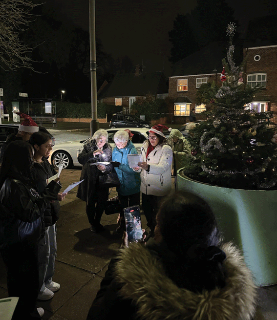 Christmas carols in Evington